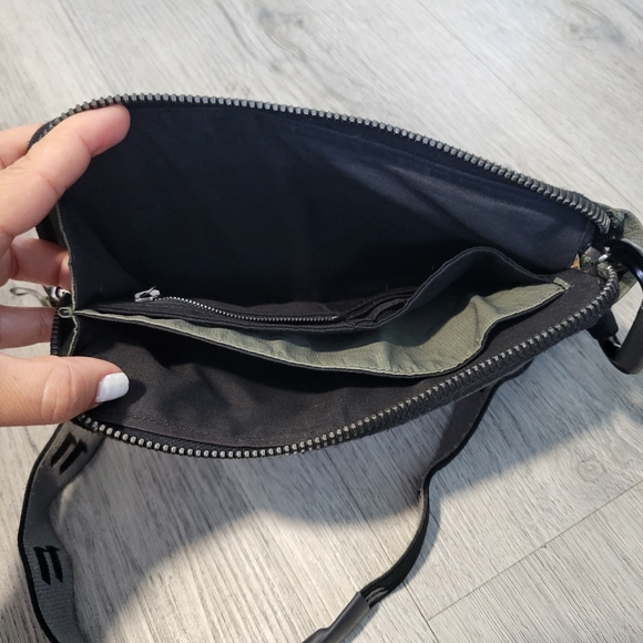 11 By Boris Bidjan Saberi cross-body bag - Picture 5 of 9